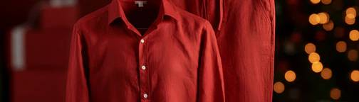 Why Did Red Become a Prominent Color in Christmas Decorations?