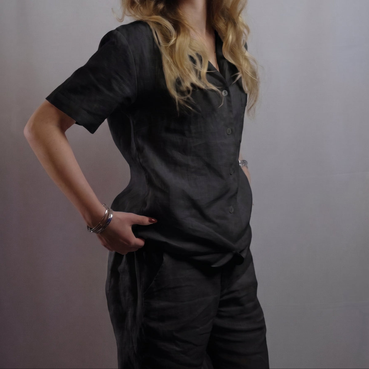 NOLA Women's Linen Pajama Set – Short-Sleeve Top & Pants