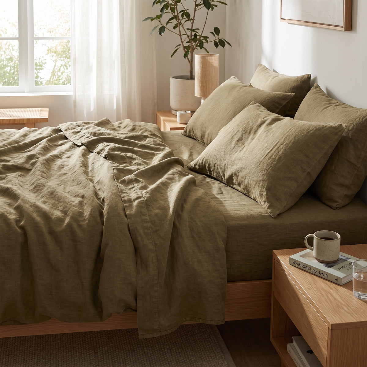 REVERIE Linen Bed Set – Duvet Cover, Fitted & Flat Sheet, 2 Pillowcases