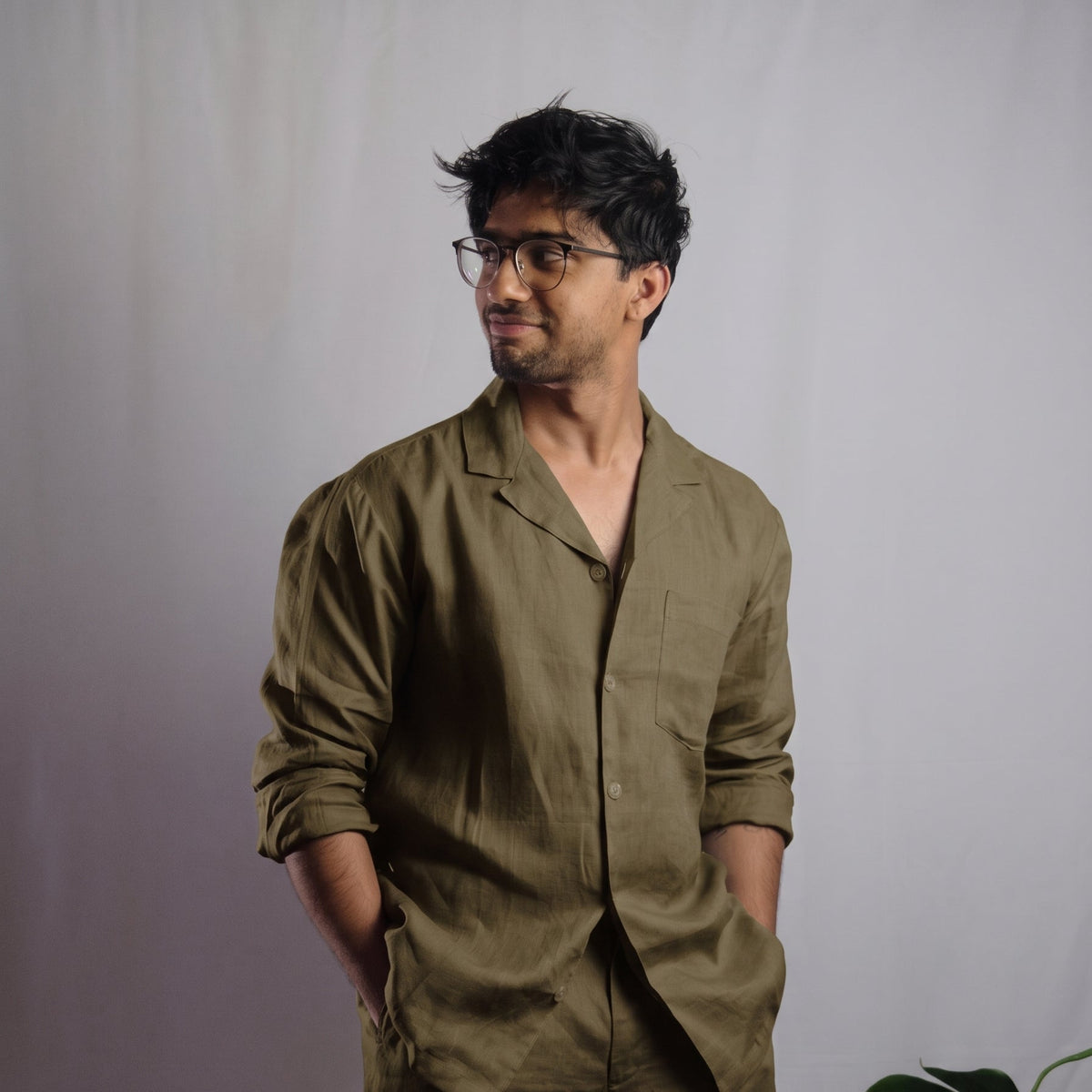 CRUZ men's linen pajama set in Olive Earth, long-sleeve top and shorts