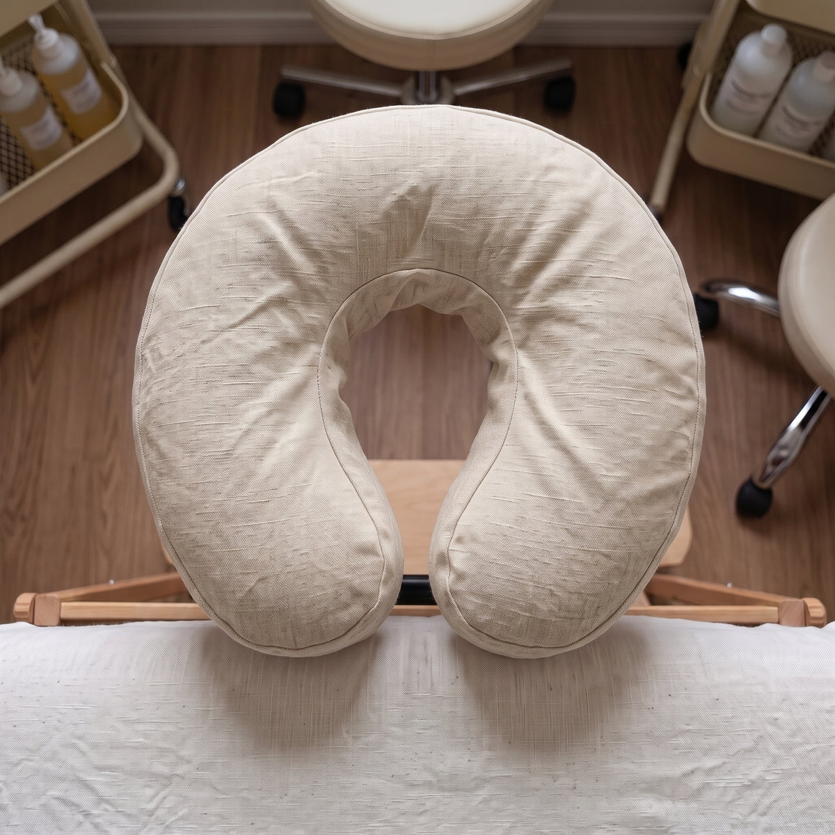 ZEN linen face cradle cover for massage tables in Vanilla Flax